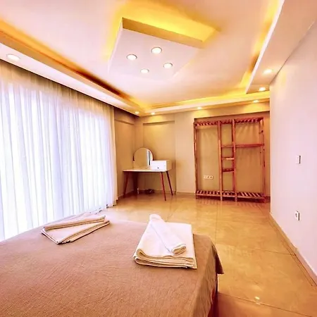 호텔 With Private Pool In Touch With Nature
