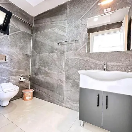 With Private Pool In Touch With Nature 酒店 费特希耶
