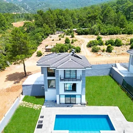 With Private Pool In Touch With Nature
